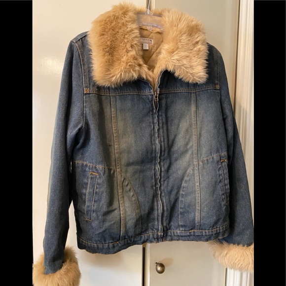 Giacca Gallery Co. Jackets & Blazers - GIACCA GALLERY COMPANY DENIM JACKET